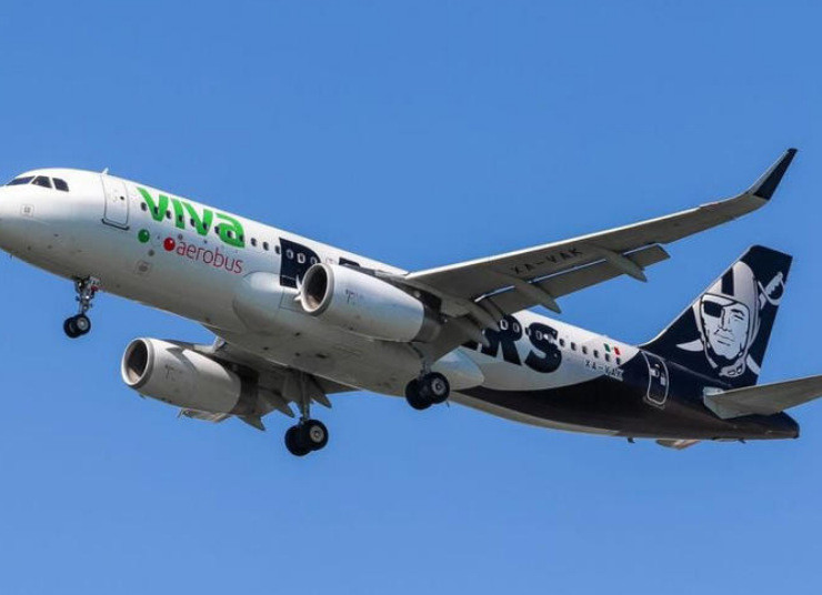 Piloto mexicano salva más de 200 vidas en aterrizaje heroico