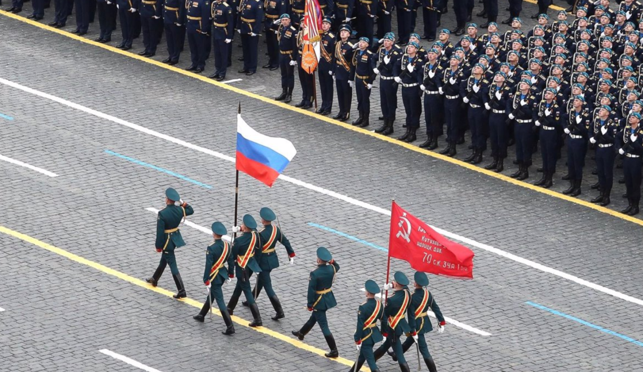 Un desfile militar cargado de simbolismo y poder
