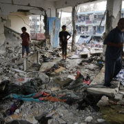 Israel irrumpen en escuelas de la ONU en Shuafat, Jerusalén