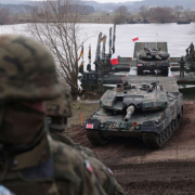 El gasto militar mundial alcanza niveles récord: ¿estamos ante una nueva era bélica?