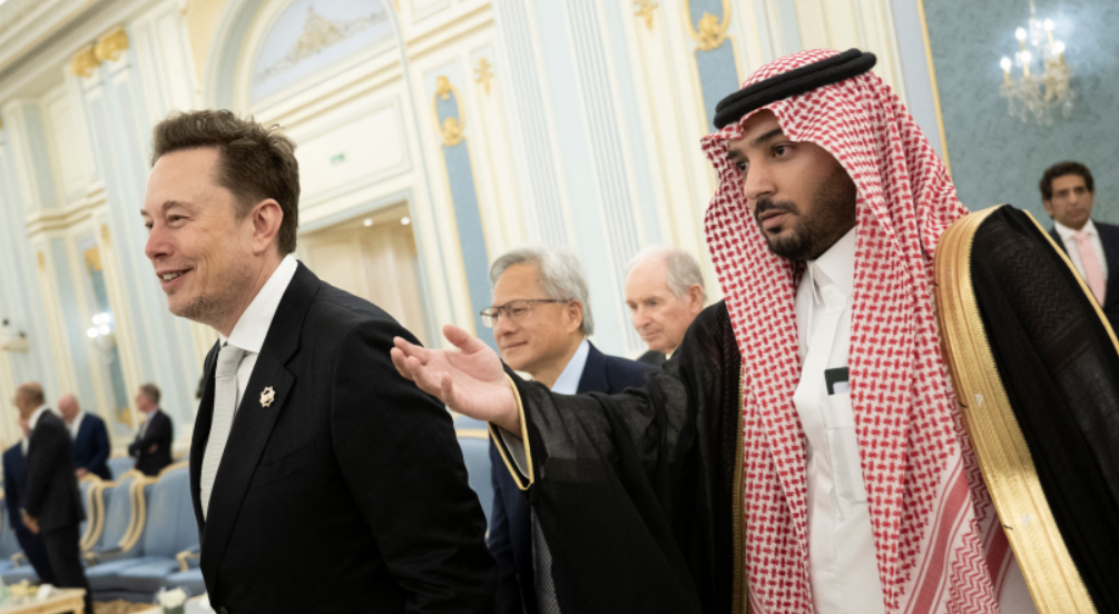 El papel de Musk, Sam Altman y las tecnológicas en la gira