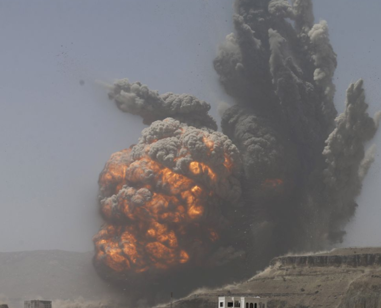 ¡Alerta Global! Israel Pide Evacuar Aeropuertos en Yemen por ataques aéreos