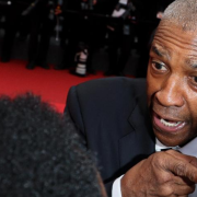 Denzel Washington explodes in Cannes against a photographer