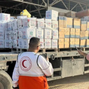 Población de Gaza aún no recibe la ayuda prometida por Israel