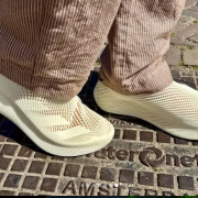 ¡Adidas lanza unos tenis impresos en 3D que revolucionan el calzado deportivo!