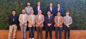 Representantes de la UPY e IBERO durante la firma de la alianza académica que impulsa la Ciberseguridad e IA en Yucatán, fortaleciendo el futuro tecnológico de la región.