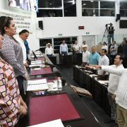 Congreso de Tabasco toma protesta a nuevos titulares