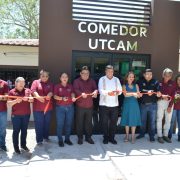 Titular de Seduc visita instalaciones de la Utcam