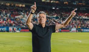 Dómenec Torrent tendrá una prueba dura como el Mundial de Clubes de la FIFA 2025, para debutar como entrenador de los rayados de Monterrey.
