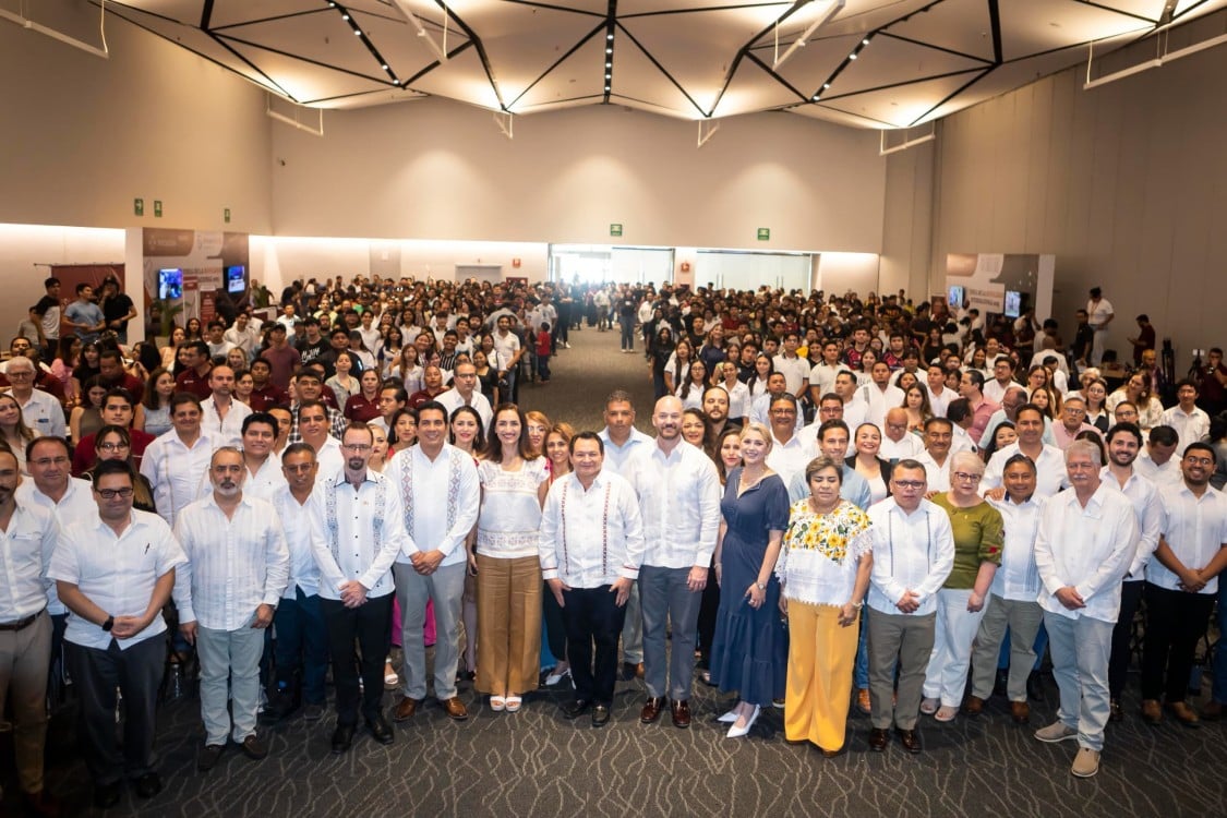 Gobierno revela estudiantes que viajarán al extranjero: una oportunidad única para jóvenes yucatecos