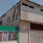 Mujer de la tercera edad pide apoyo a la gobernadora Layda