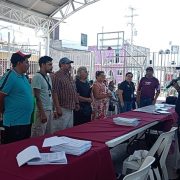 INPESCA entrega cédulas del REPA a pescadores de Ciudad del Carmen