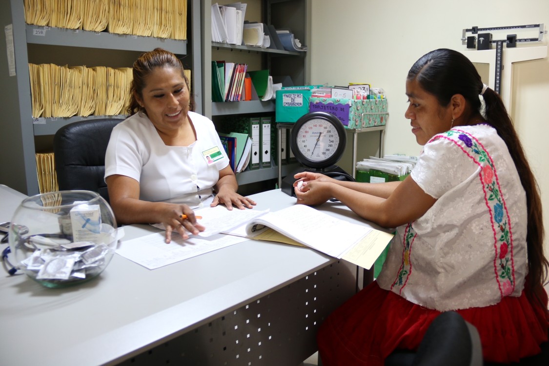 IMSS-Bienestar: 46 años fortaleciendo la salud comunitaria con enfoque intercultural