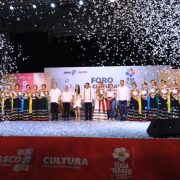 La Feria Tabasco 2025 cierra con un emotivo tributo a la paz