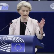 La Unión Europea alista represalias arancelarias