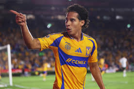 El canterano del América Diego Laínez, ha sido uno de los mejores jugadores de Tigres, en la liguilla del Clausura 2025.
