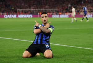 El argentino Lautaro Martínez abrió la fiesta de goles, ante el Barcelona, en el partido de vuelta de la segunda semifinal de la UEFA Champions League.