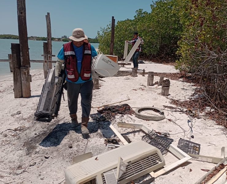 Zofemat recolecta más de una tonelada de basura