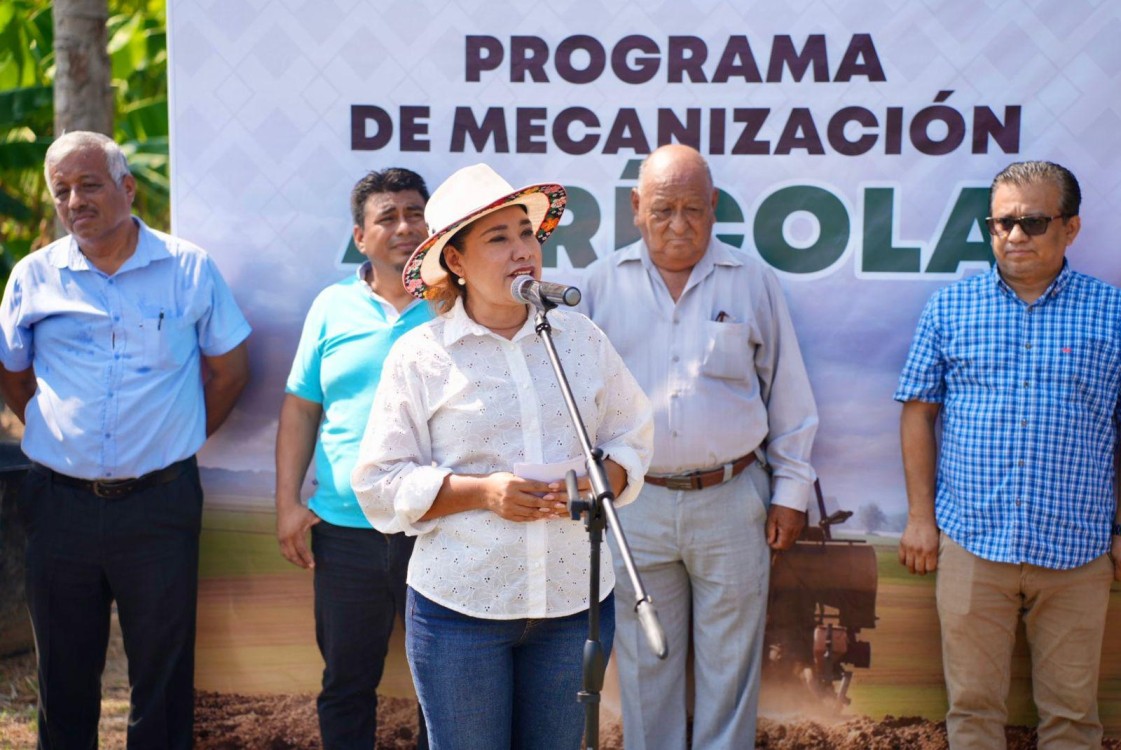 Ayuntamiento de Cunduacán impulsa el campo con programa de mecanización agrícola