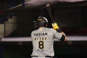 Los bélicos armaron un jugoso rally de ocho carreras en la tercera entrada para irse al frente y empatar la serie ante los melenudos en Oaxaca