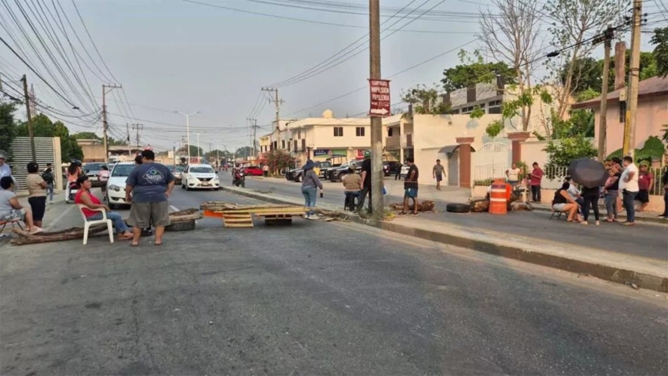 Persisten los apagones en Villahermosa