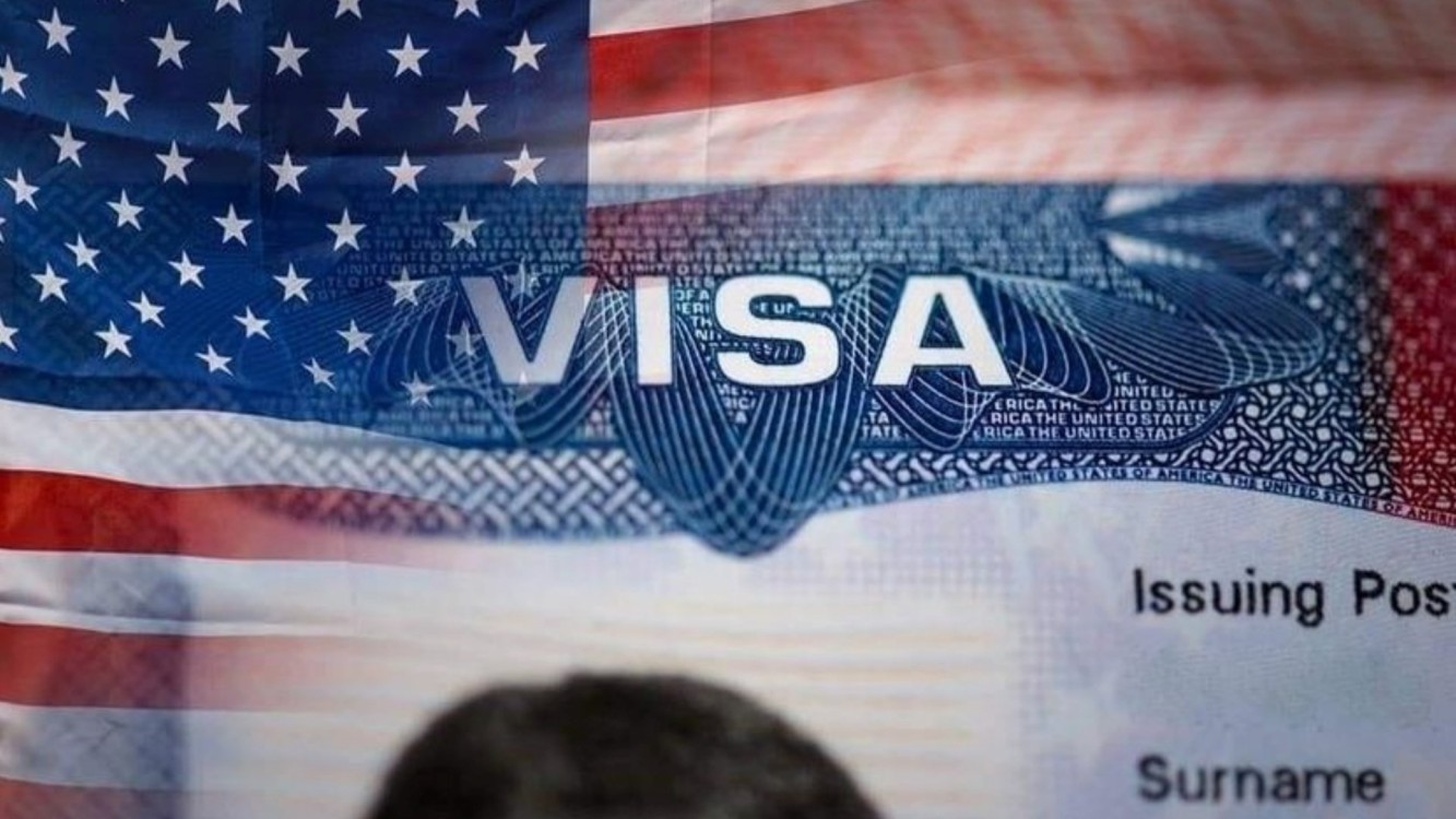 Por qué se le retiró la visa