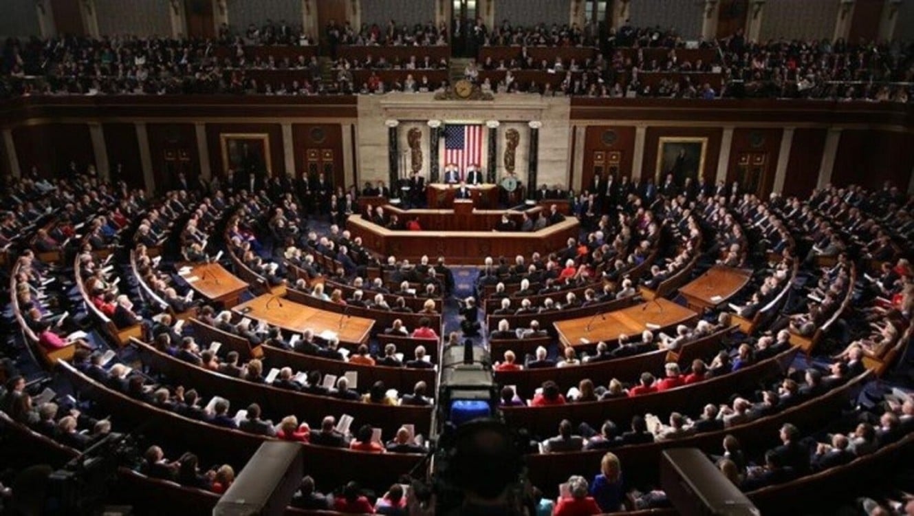 Republicanos bloquean plan fiscal de Trump