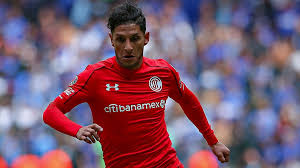 Luego de su salida en el América para el Apertura 2012, Ángel Reyna jugó en varios equipos de la Liga Mx , en la Liga de Ascenso y en el 2018, llegó a los diablos rojos del Toluca.