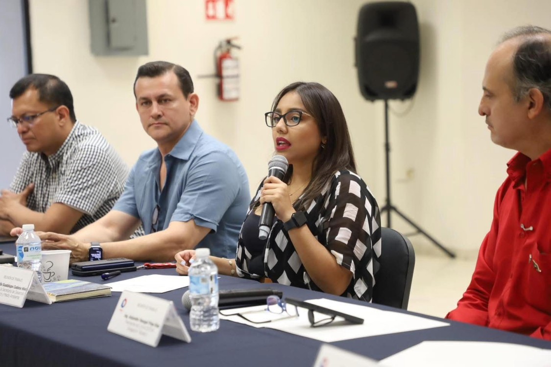 Sheila Cadena llama al diálogo ante bloqueos por fallas eléctricas