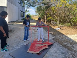Estudiantes de la UPY afinan detalles antes de representar a Yucatán en el Torneo Mexicano de Robótica.
