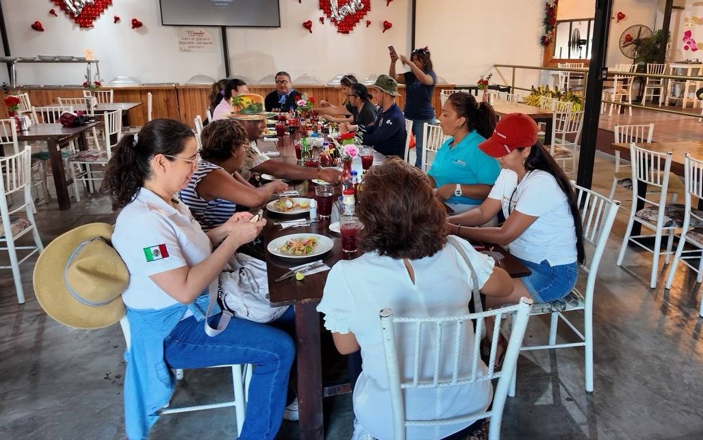 Canirac Carmen trabaja en el tema de turismo