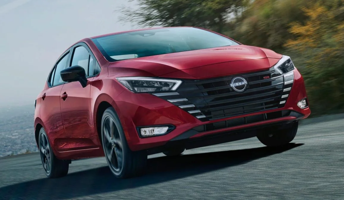 Versa 2025 precio y versiones