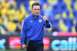 Si gana o pierde el día de mañana, el estratega uruguayo Vicente Sánchez, no seguirá como entrenador del Cruz Azul.