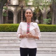 Sheinbaum llama a una cultura de corresponsabilidad y respeto a los derechos de las mujeres en el Día de las Madres