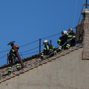 Vaticano comenzó la instalación de la chimenea en la Capilla Sixtina
