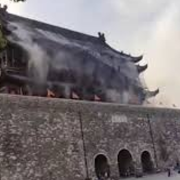 Se desploma el techo de la Torre del Tambor