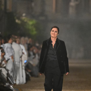 Maria Grazia Chiuri deja la dirección creativa de Dior