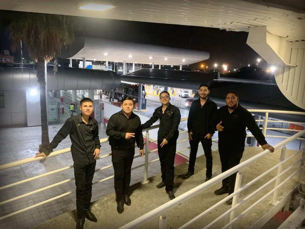 integrantes del grupo musical Fugitivo