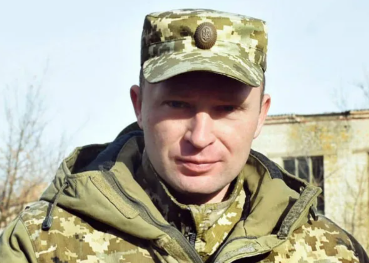 Renuncia jefe del Ejército en Ucrania por reciente ataque de Rusia