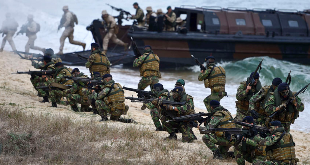 Rusia se burla de Estados Unidos según Lituania