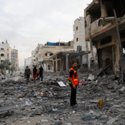 Israel bombardea más hospitales en ataques sin piedad ni compasión