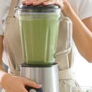 Áfila las aspas de la licuadora con un simple truco casero