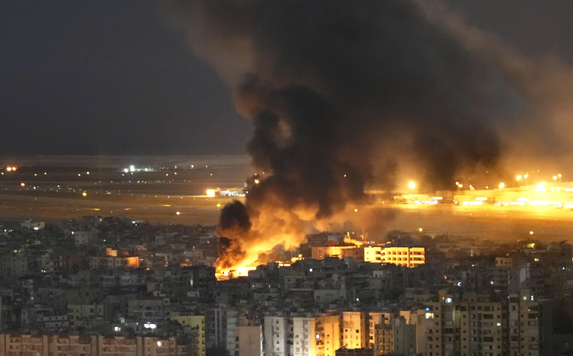 Israel ataca Siria por segunda rompiendo el alto al fuego pactado en Noviembre 2024