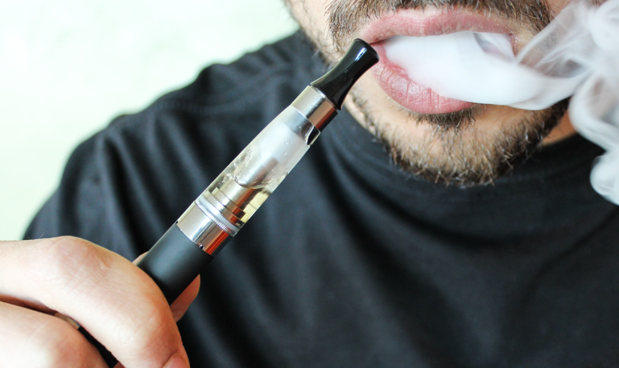 Los vapes recargables seguirán disponibles (por ahora)