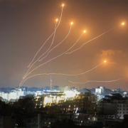 Irán lanza cuarta oleada de misiles y enciende todas las alarmas en Israel