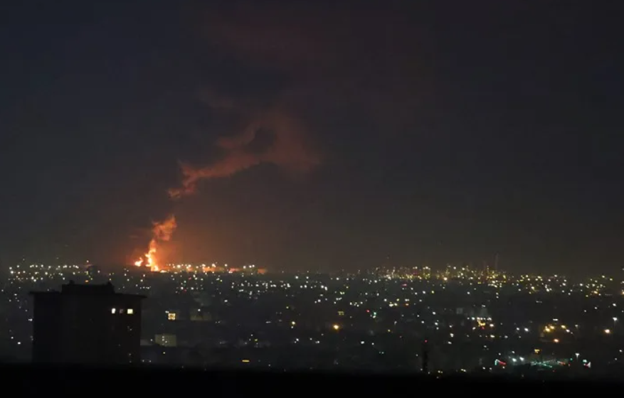 Irán recibe nueva oleada de bombardeos por parte de Israel