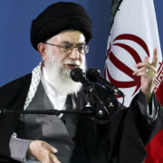 Irán lanza amenaza a Estados Unidos y dice que si intervienen habrá nueva guerra