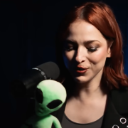 Paty Cantú se vuelve la burla de internet pues ella asegura tener un chip alienígena