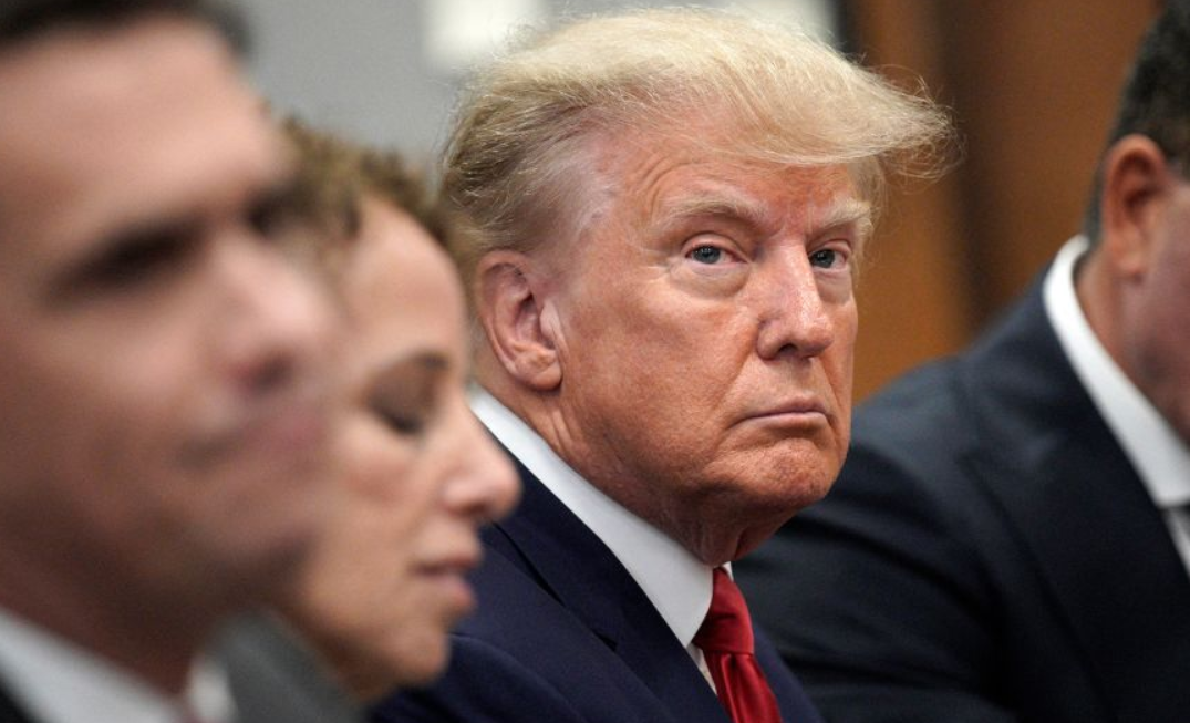 Trump lanza advertencia a Israel desde Truth Social