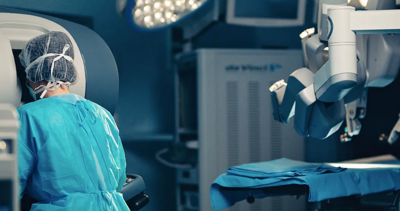 En otro caso, un robot realiza una cirugía por sí solo con ayuda de la IA
